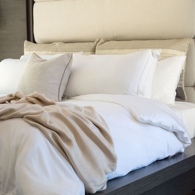 bamboo-bed-sheets-blankets-pillows