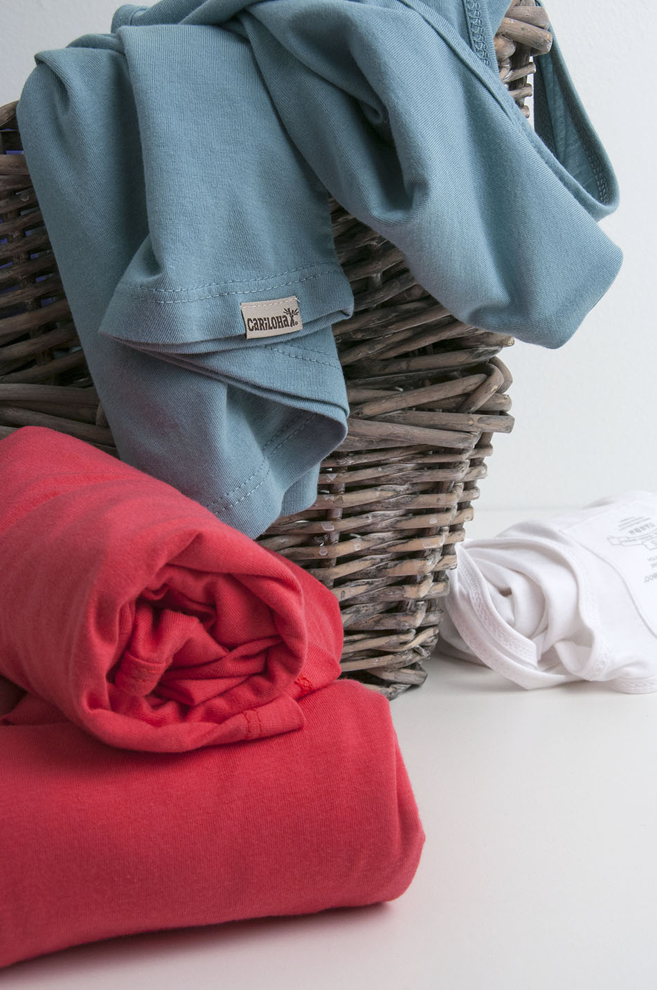 bamboo-clothes-in-basket-laundry